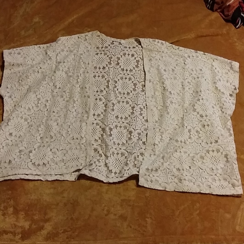 💚Lace Kimono OSFM